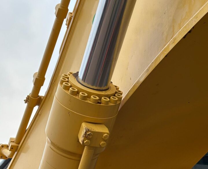 Kobelco SK500LC-10 - Crawler Excavators