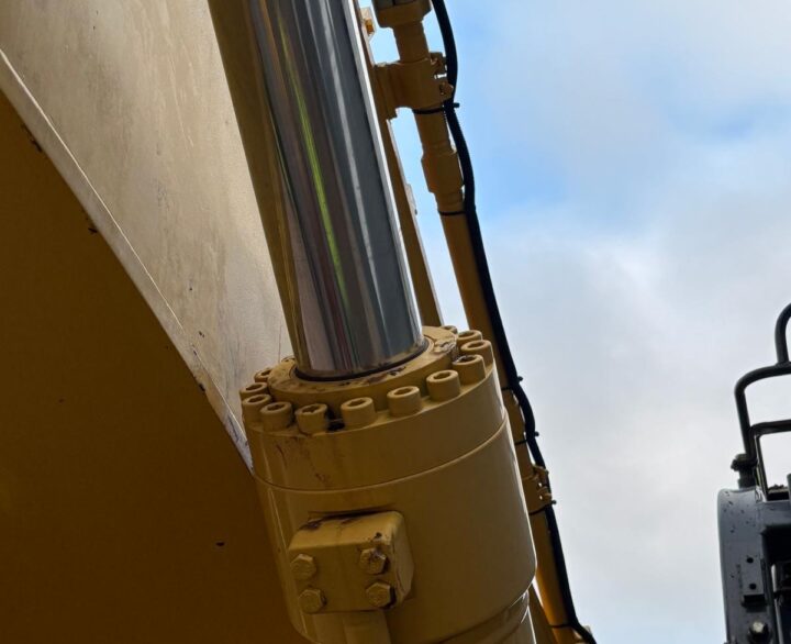 Kobelco SK500LC-10 - Crawler Excavators