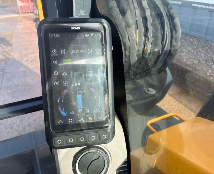 XCMG XE80E - Mini Excavators