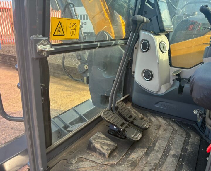 XCMG XE80E - Mini Excavators