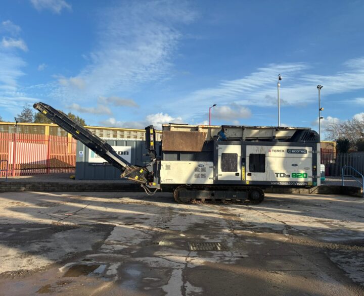 Terex Ecotec TDS820 - Shredders
