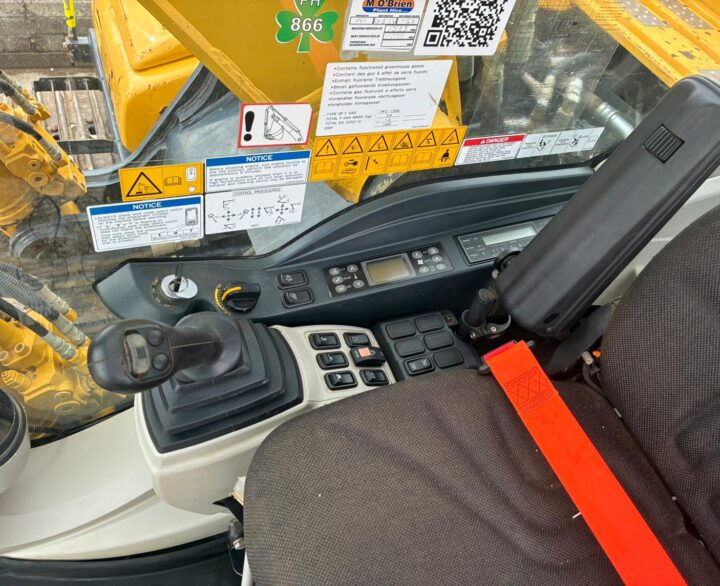 Kobelco SK210LC-10E - Crawler Excavators