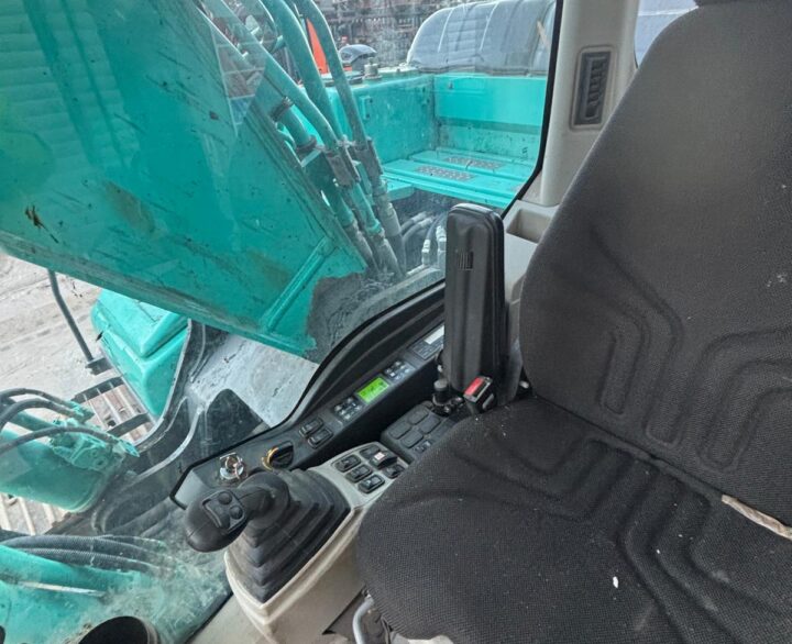 Kobelco SK210LC-10 - Crawler Excavators