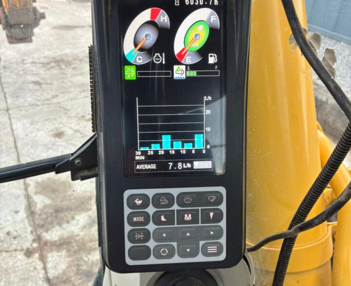 Kobelco SK210LC-10E - Crawler Excavators