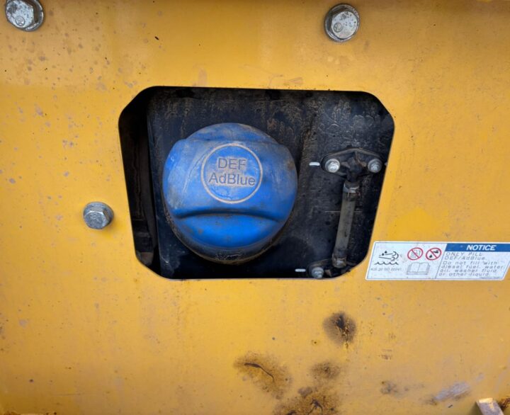 Kobelco SK210LC-10E - Crawler Excavators