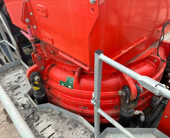 Terex Finlay C-1550 - Used Crushers