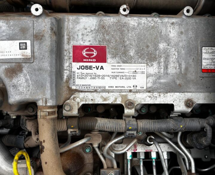 Kobelco SK210LC-11 - Crawler Excavators