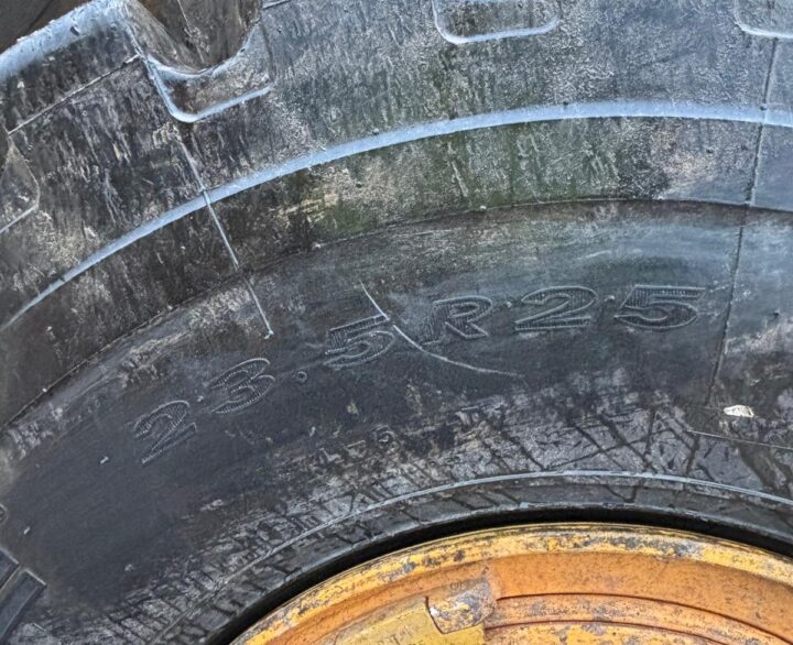 Hyundai HL960AHDXT - Used Wheel Loaders