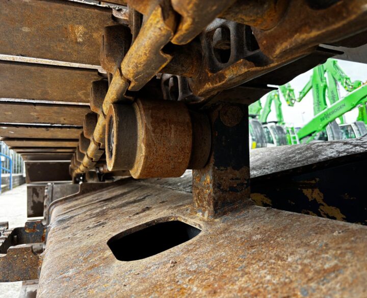 Kobelco SK210LC-11 - Crawler Excavators