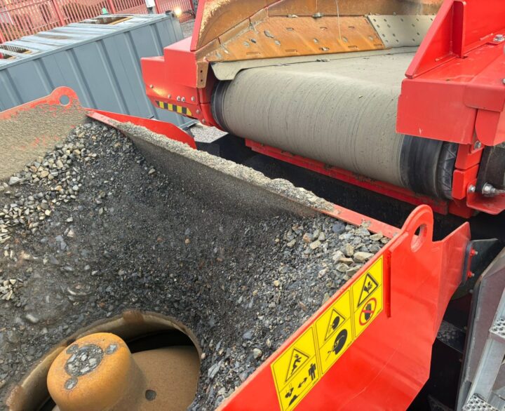 Terex Finlay C-1550 - Used Crushers