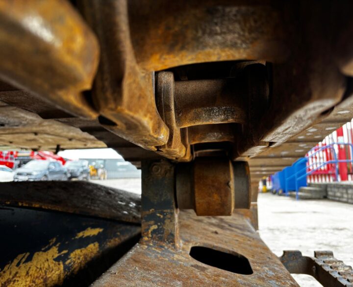 Kobelco SK210LC-11 - Crawler Excavators