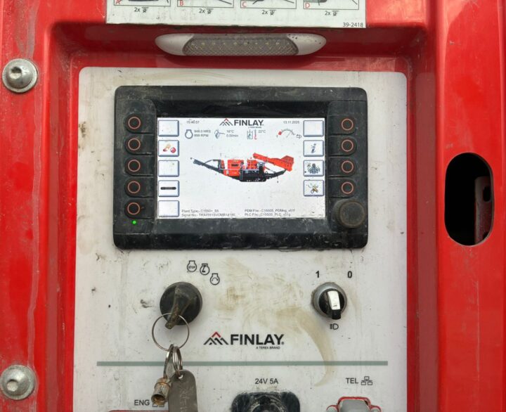 Terex Finlay C-1550 - Used Crushers