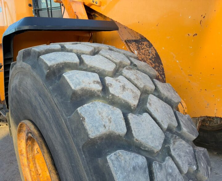 Hyundai HL960HDXT - Used Wheel Loaders