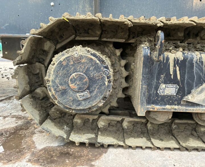 Terex Finlay C-1550 - Used Crushers