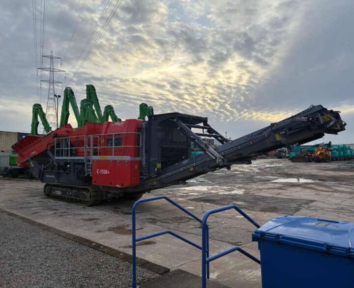 Terex Finlay C-1550 - Used Crushers