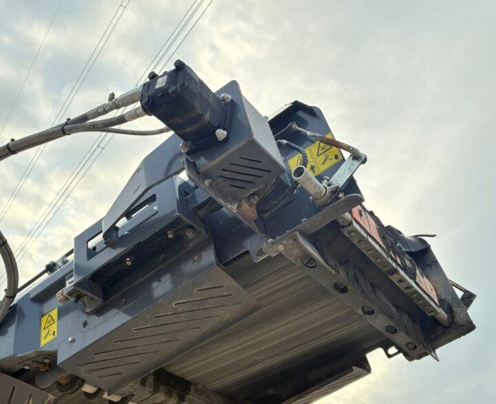 Terex Finlay C-1550 - Used Crushers