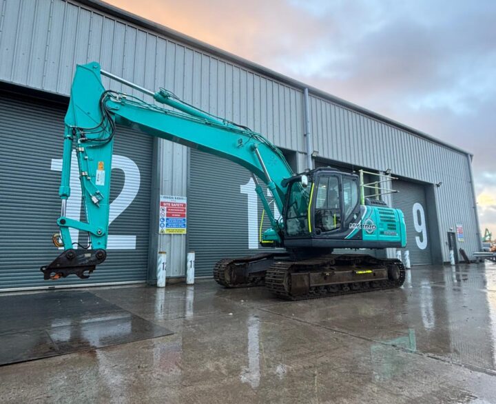 Kobelco SK210HLC-10 Hybrid - Crawler Excavators