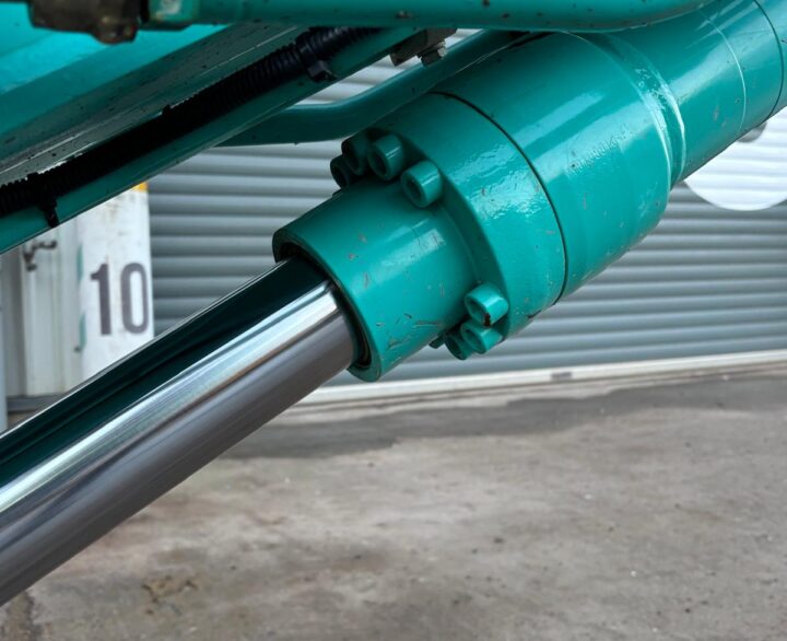 Kobelco SK130LC-11 - Crawler Excavators