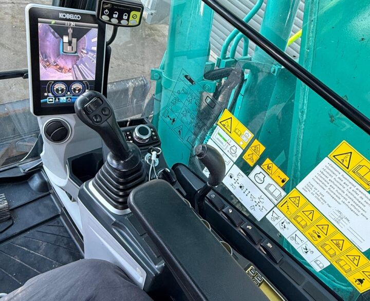 Kobelco SK140SLRC-7 - Crawler Excavators