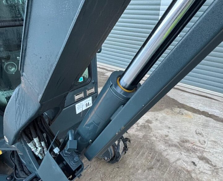 Hyundai HX25AZ - Mini Excavators