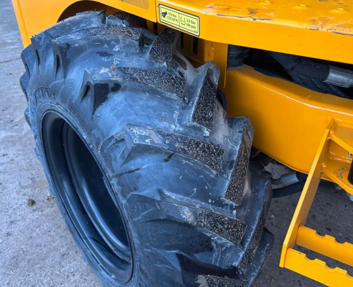 Thwaites 1T Hi Lift New and Unused - Dumpers