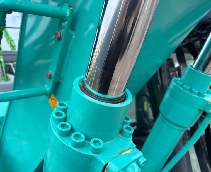 Kobelco SK140SLRC-7 - Crawler Excavators