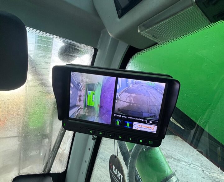 Sennebogen 817 - Material Handlers