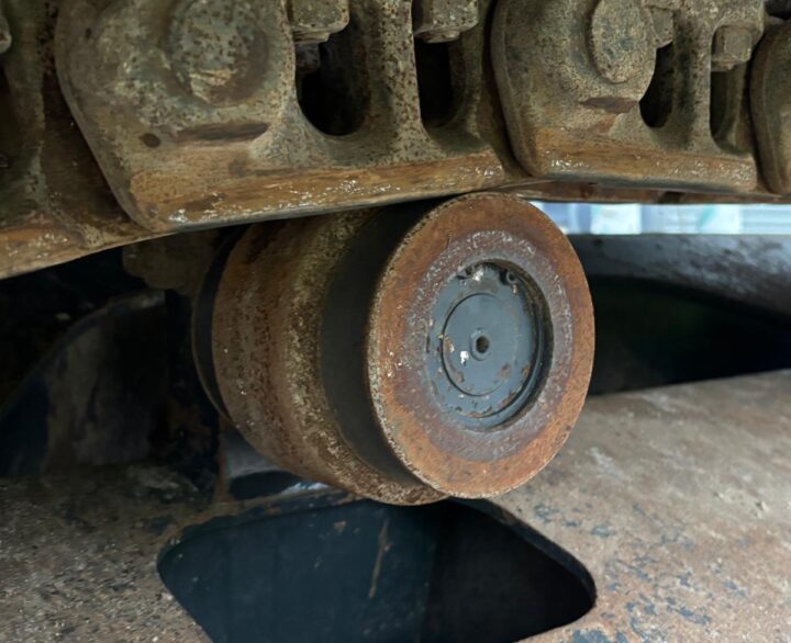 Kobelco SK140SRLC-7 - Crawler Excavators