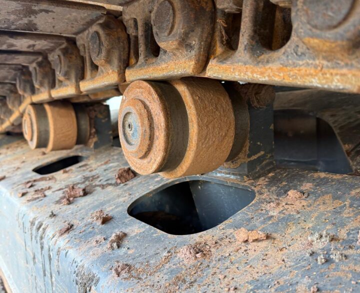 Kobelco SK140SLRC-7 - Crawler Excavators