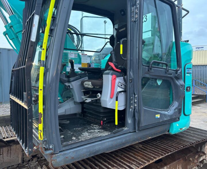 Kobelco SK140SLRC-7 - Crawler Excavators