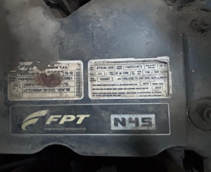 Sennebogen 817 - Material Handlers