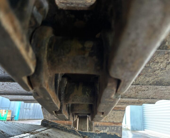 Kobelco SK130LC-11 - Crawler Excavators