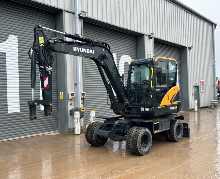 Hyundai HW65AH Ex Demo - Wheeled Excavators