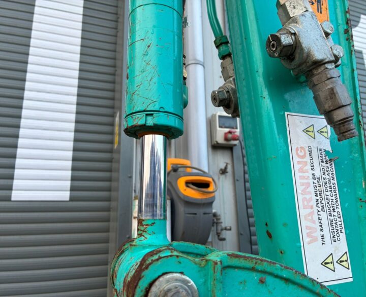 Kobelco SK17SR - Mini Excavators