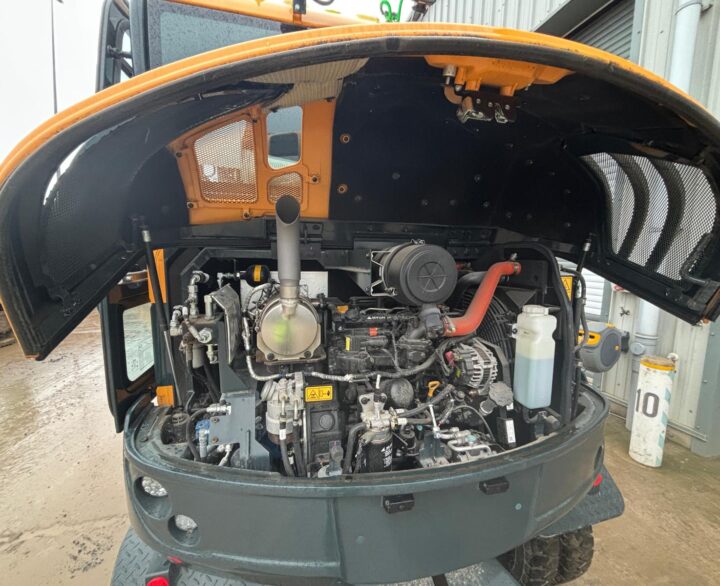 Hyundai HW65AH Ex Demo - Wheeled Excavators