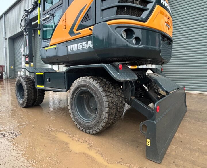 Hyundai HW65AH Ex Demo - Wheeled Excavators