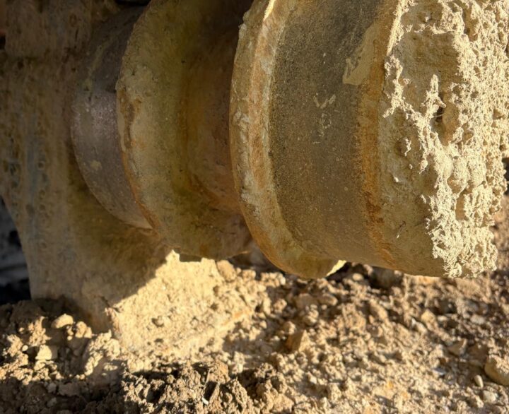 Hyundai R800LC-9 Long Reach - Crawler Excavators