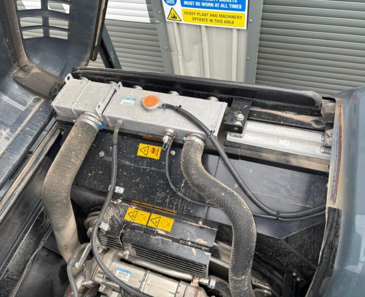 Kobelco SK300LC-10E - Crawler Excavators