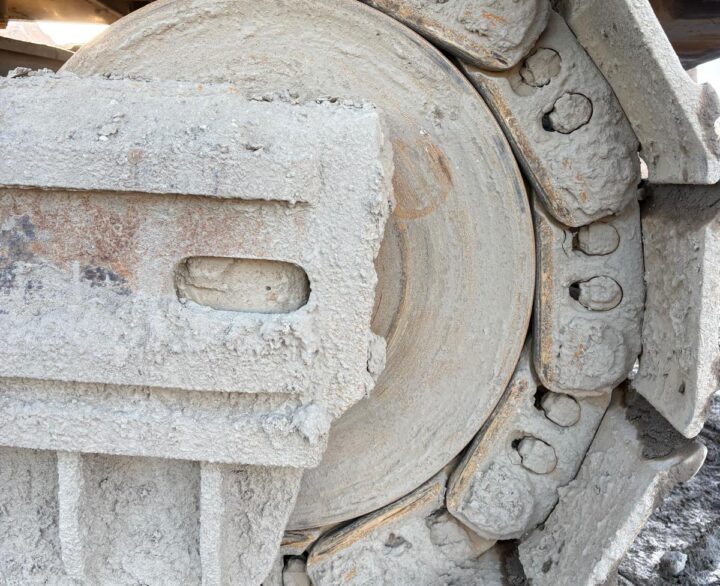 Hyundai R800LC-9 Long Reach - Crawler Excavators