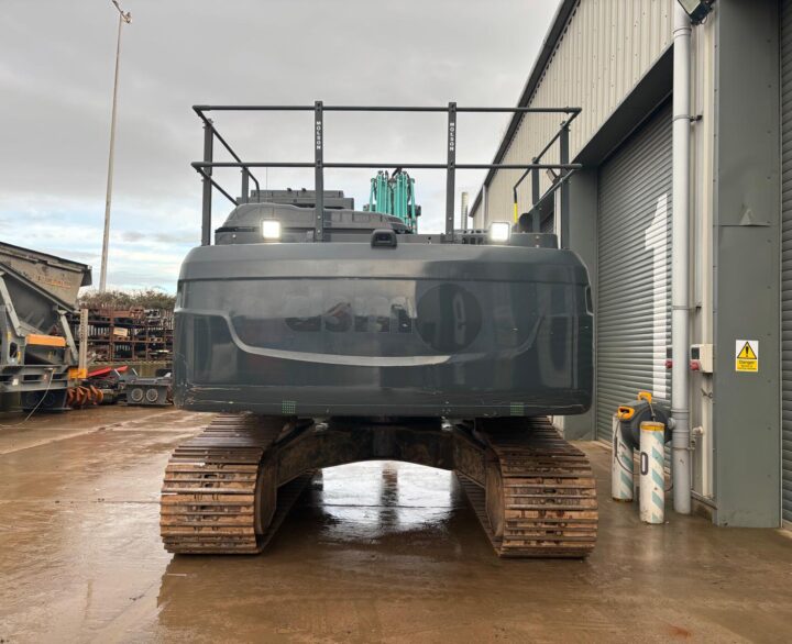 Kobelco SK300LC-10E - Crawler Excavators