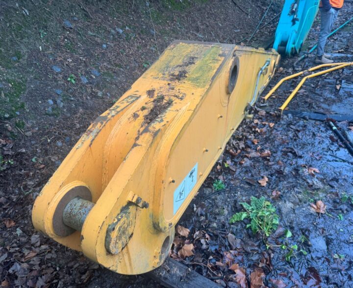 Hyundai R800LC-9 Long Reach - Crawler Excavators