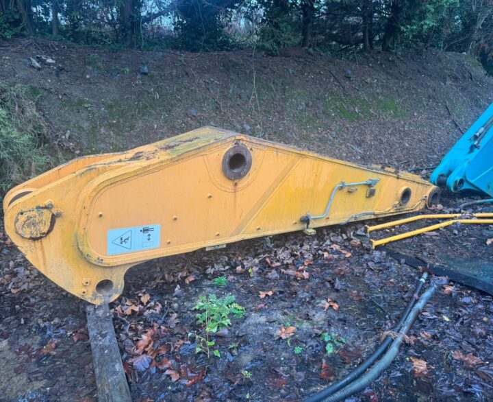 Hyundai R800LC-9 Long Reach - Crawler Excavators