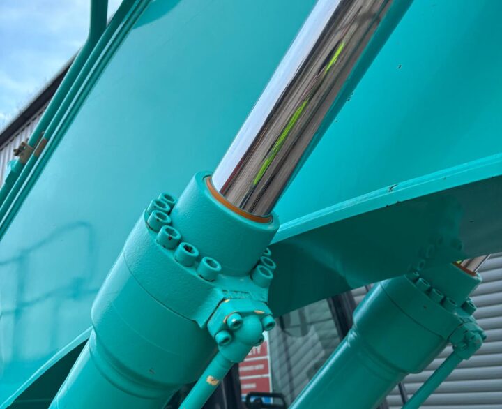 Kobelco SK210LC-10 - Crawler Excavators