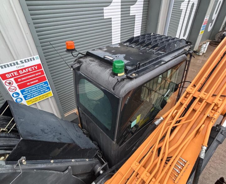 Case CX290D - Crawler Excavators