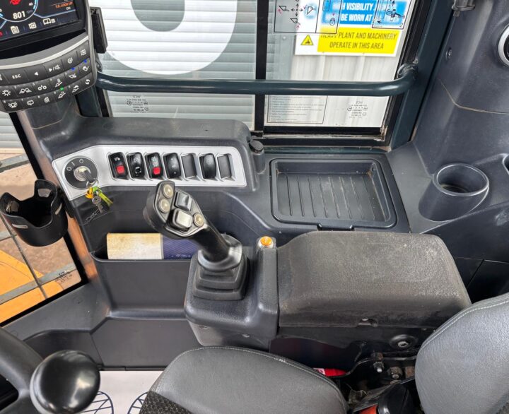 Hyundai HL965 - Used Wheel Loaders