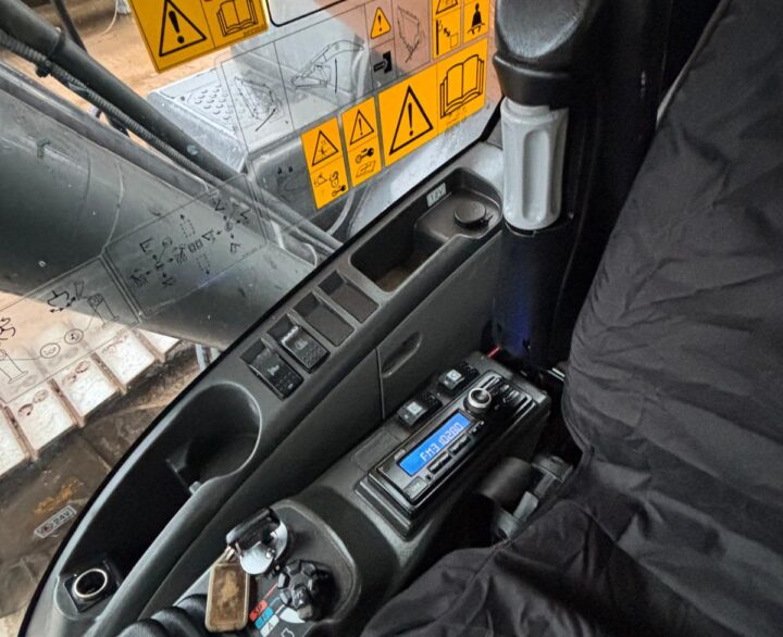 Case CX290D - Crawler Excavators