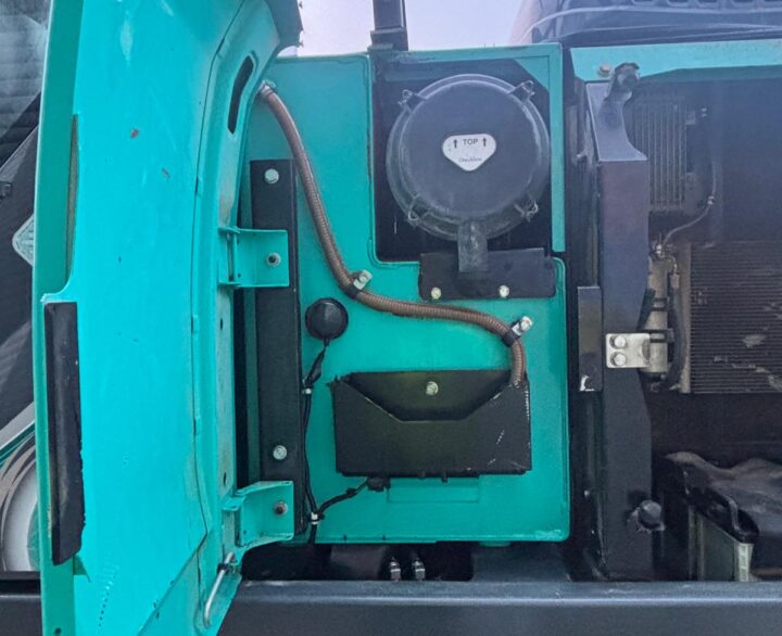 Kobelco SK210LC-10 - Crawler Excavators