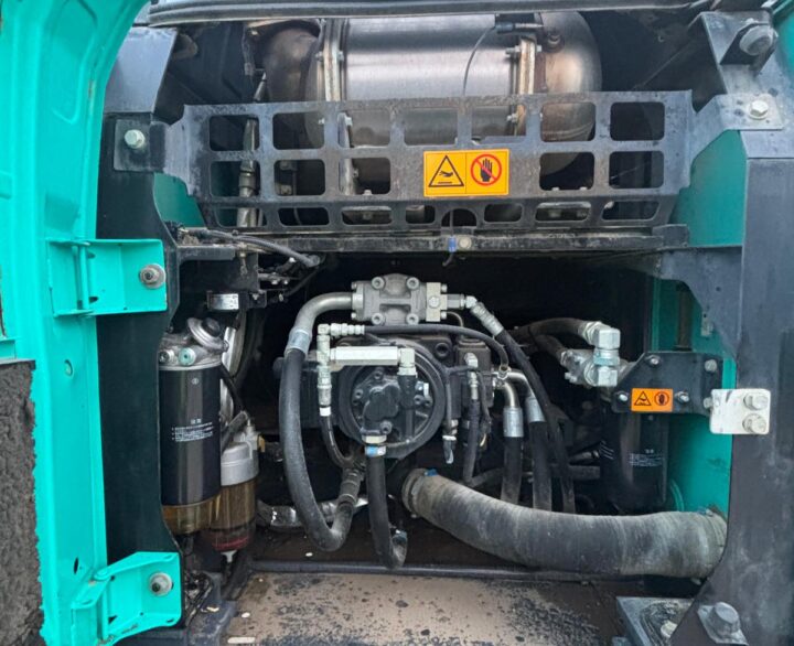 Kobelco SK210LC-10 - Crawler Excavators