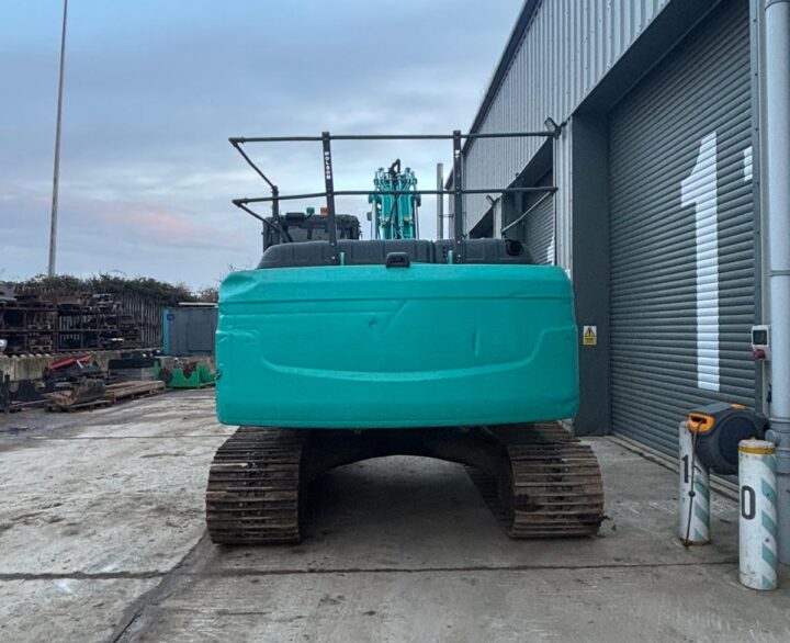 Kobelco SK210LC-10 - Crawler Excavators