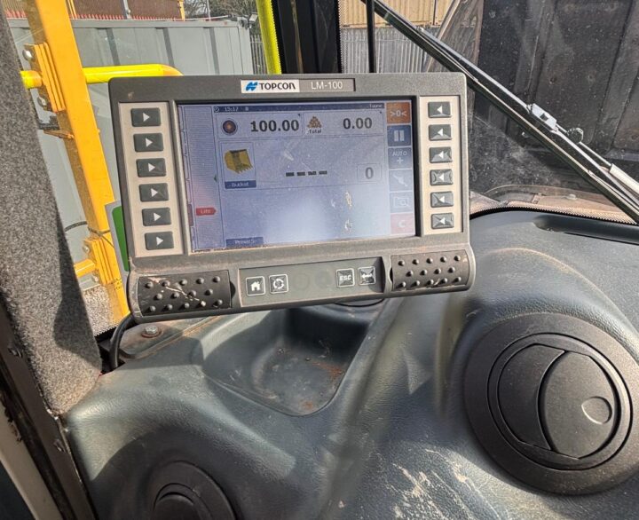 Rokbak RA30 - Articulated Dump Trucks
